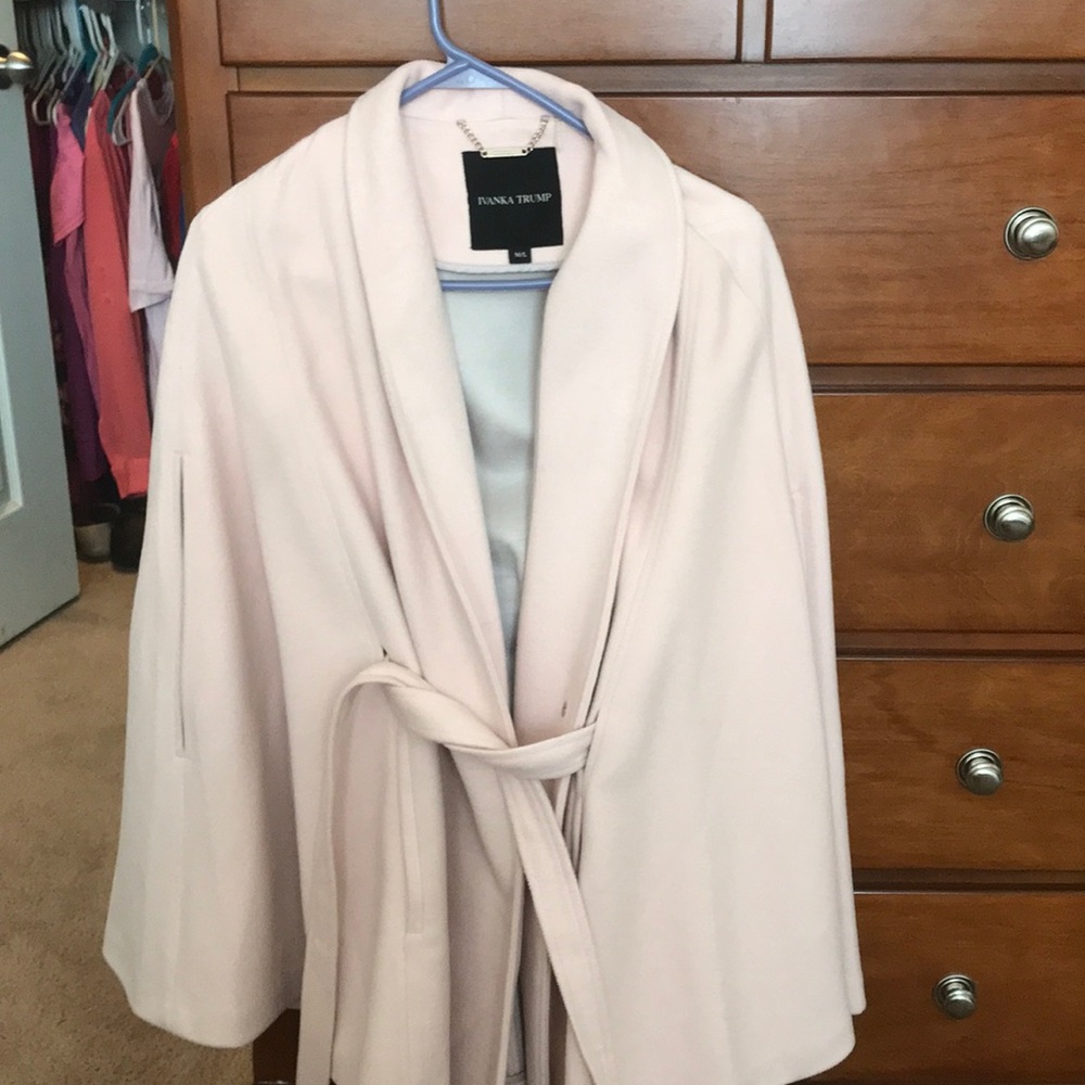 Ivanka Trump- Spring Jacket - Picture 2 of 7